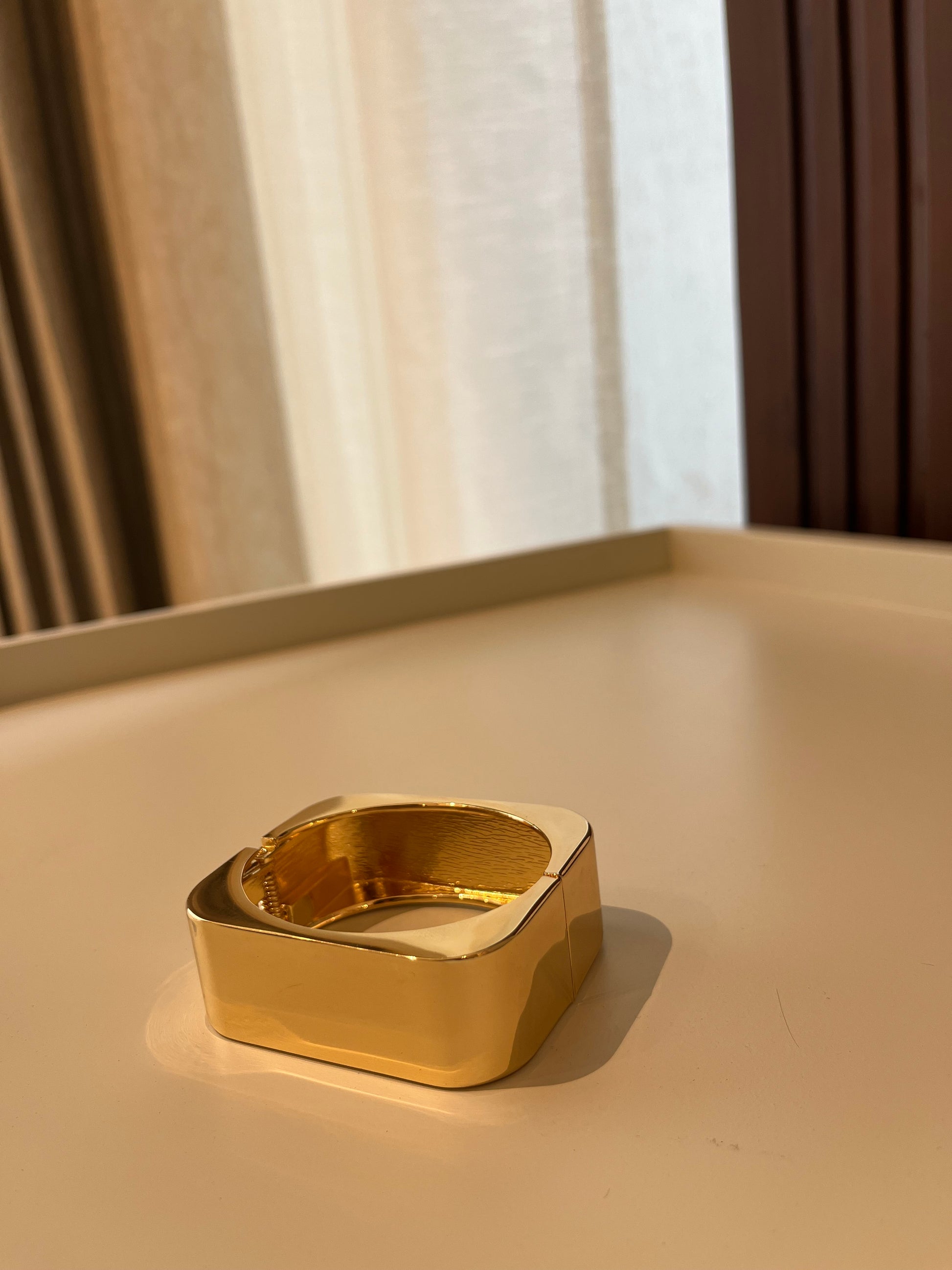 Power Cuff
