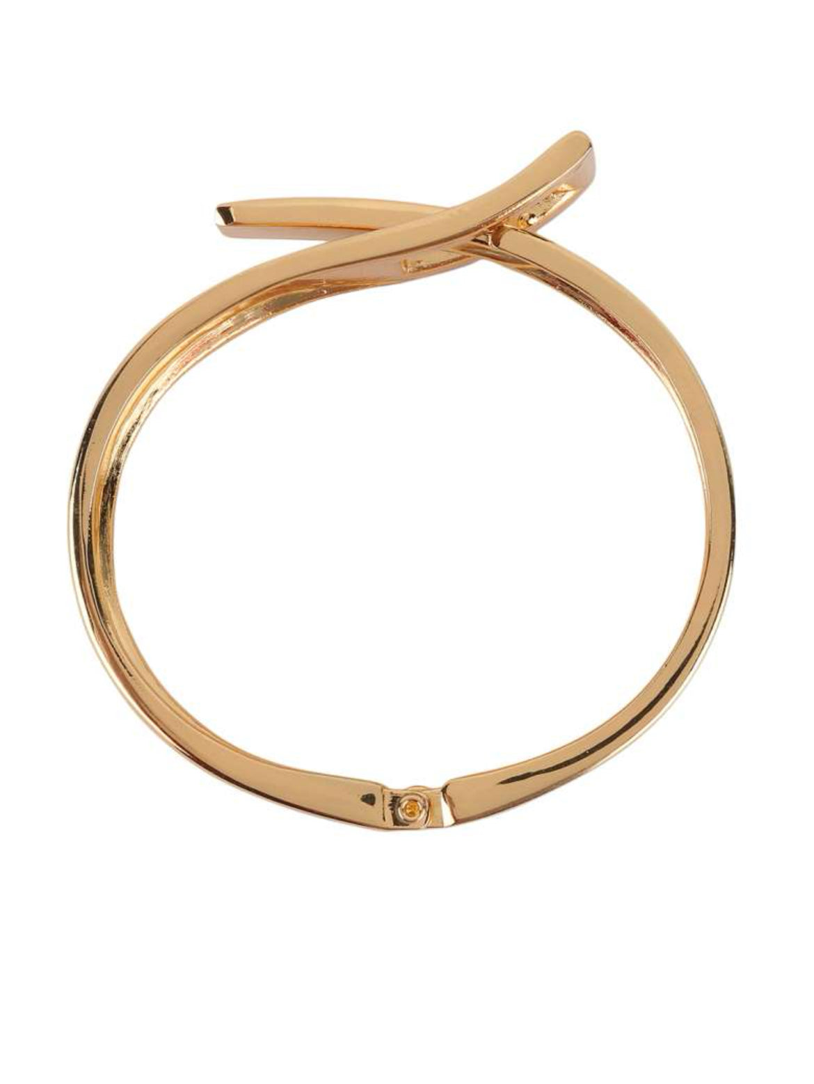 The buckle cuff