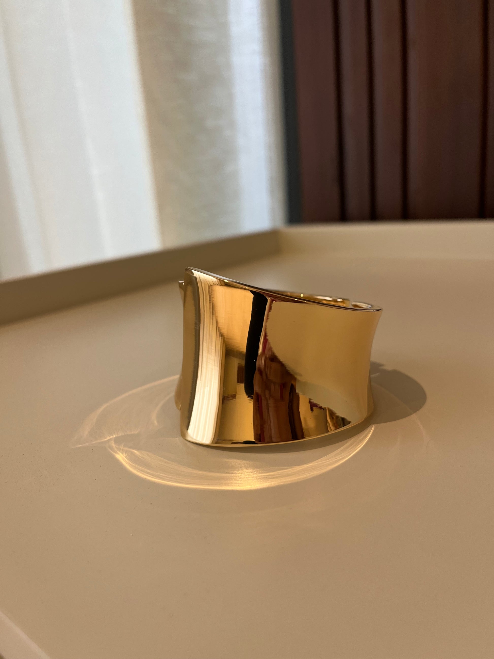 The wave cuff