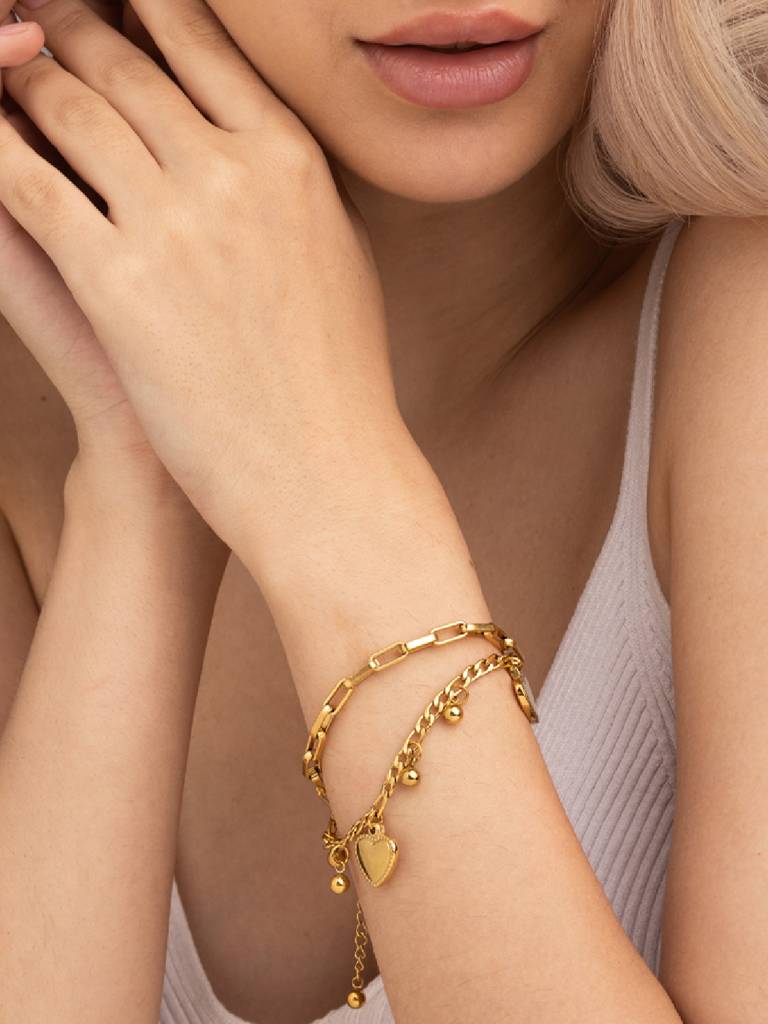 Heart on my sleeve bracelet