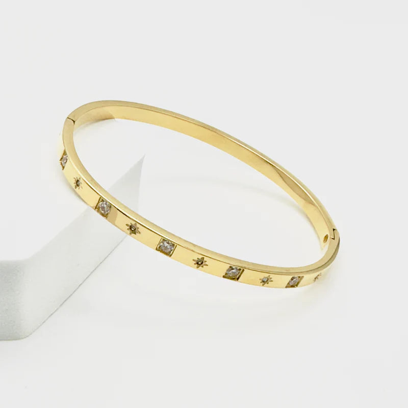 Berlin (baby) cuff