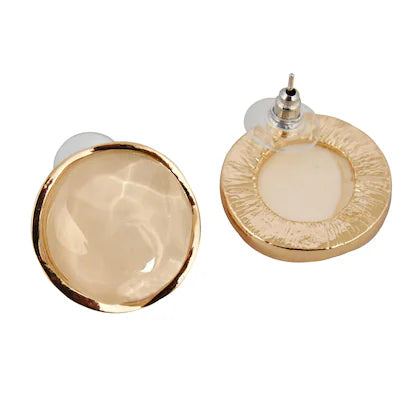The pearl earrings