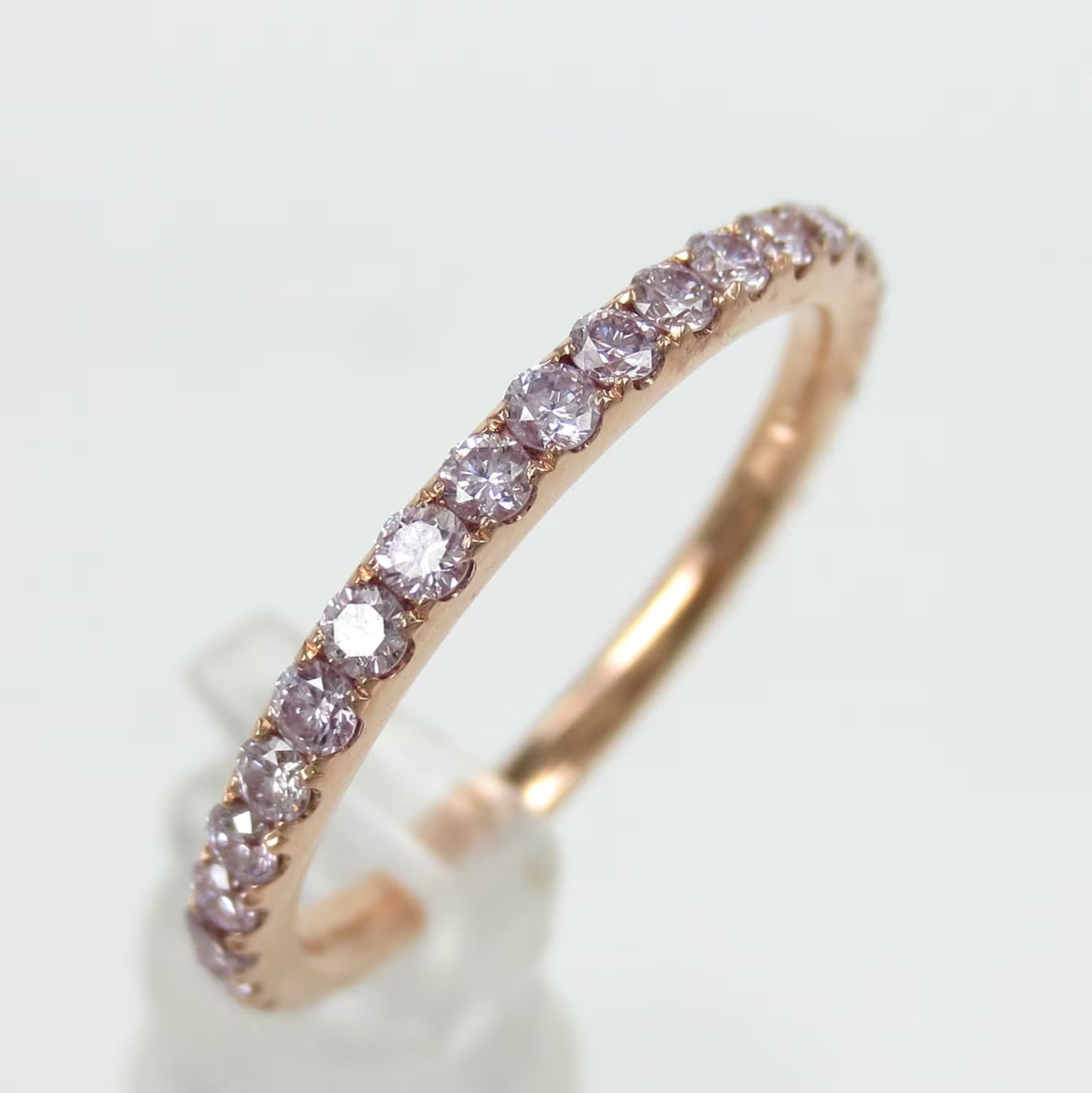 The ring band (pink)