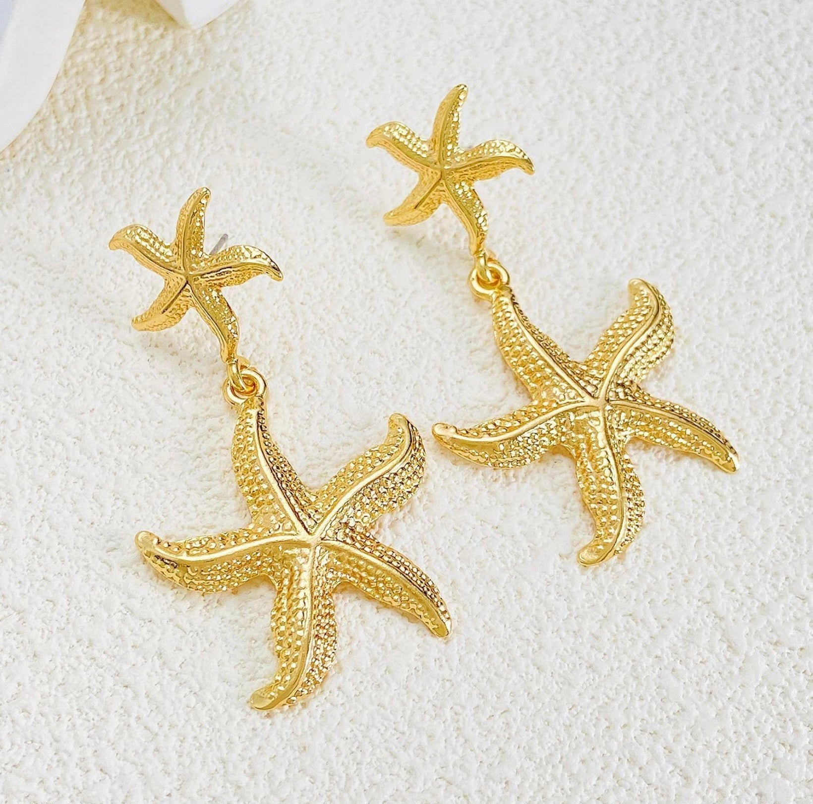 The starfish earrings