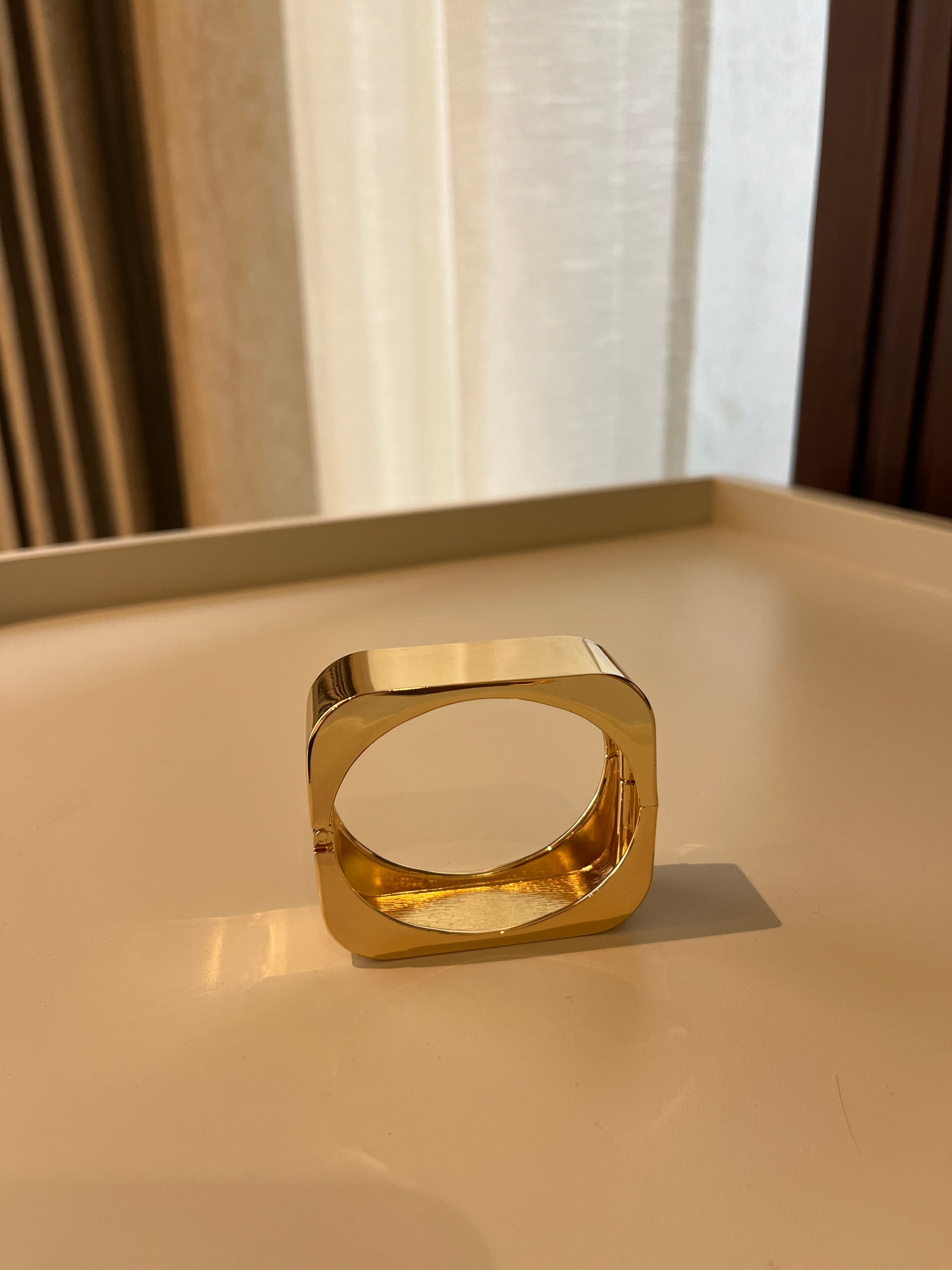 Power Cuff