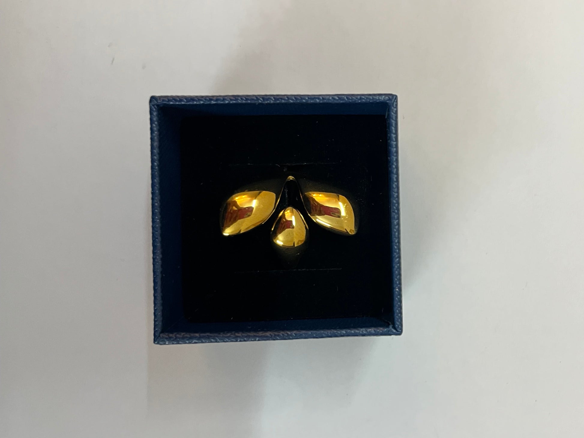 Lucky Leaf Ring