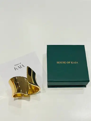 Viral Gold Cuff