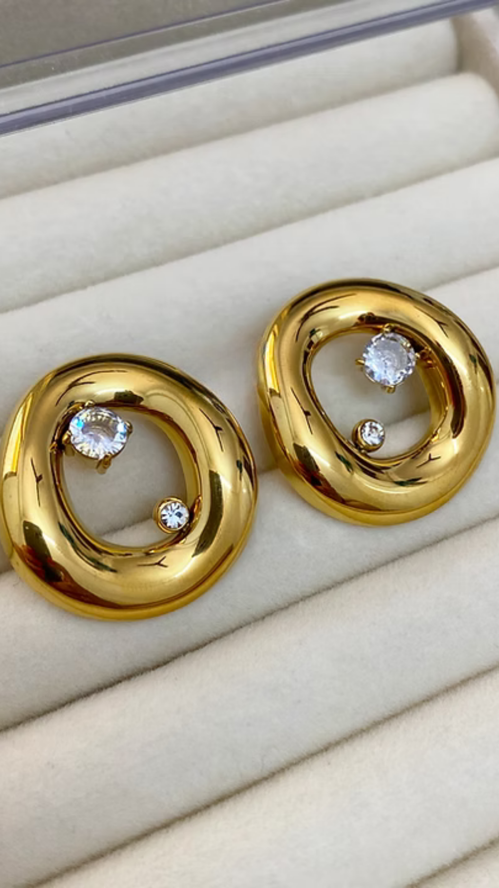 Selena Earrings-18K gold-plated