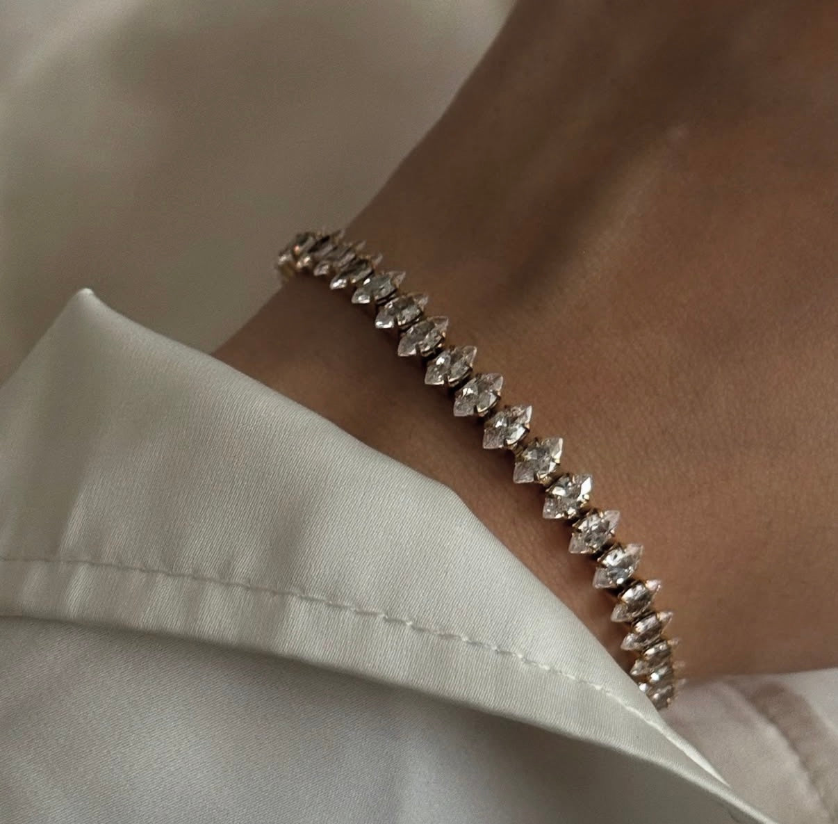 The viral tennis bracelet