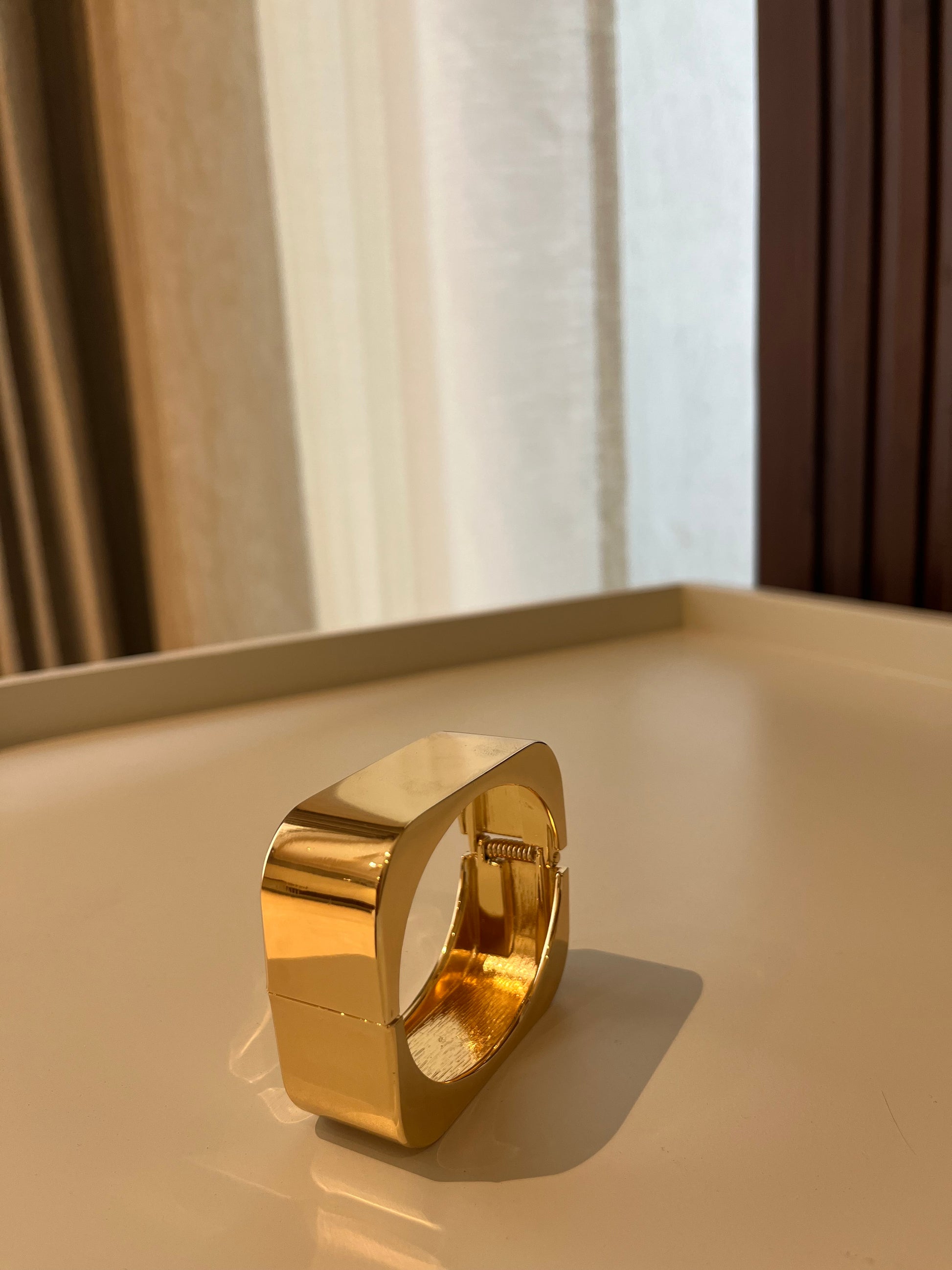 Power Cuff