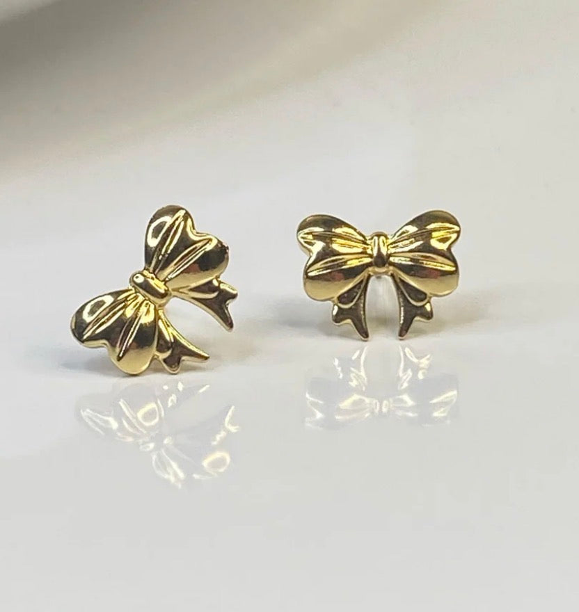Mini bow ties