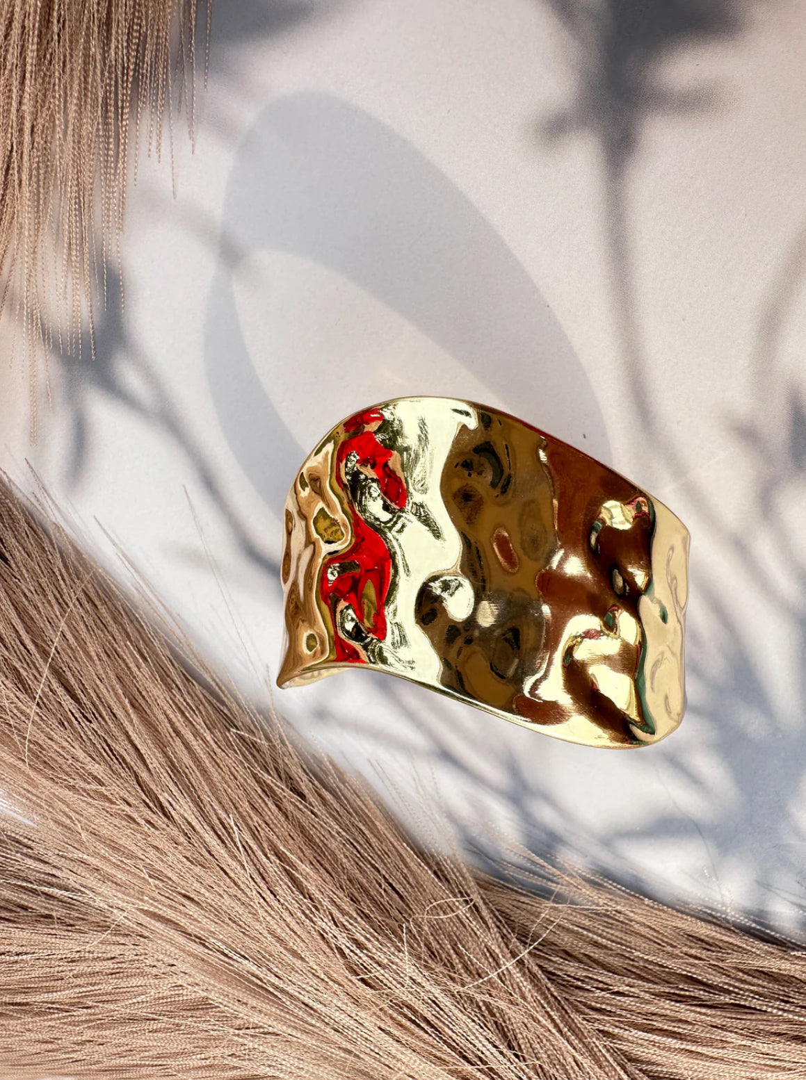 The Henry cuff